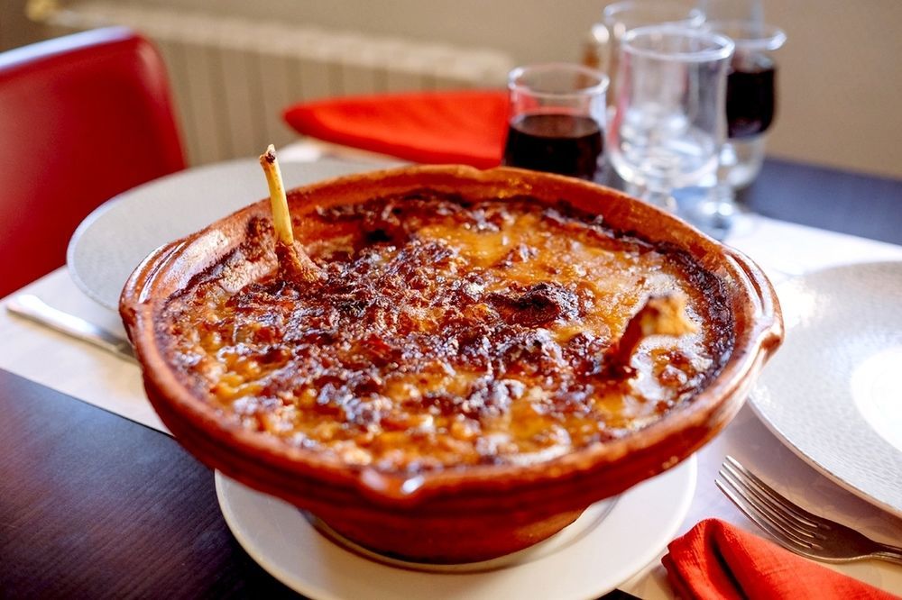 Hotel Restaurant Du Lauragais Logis De France ヴィルフランシュ・ド・ロラゲ エクステリア 写真